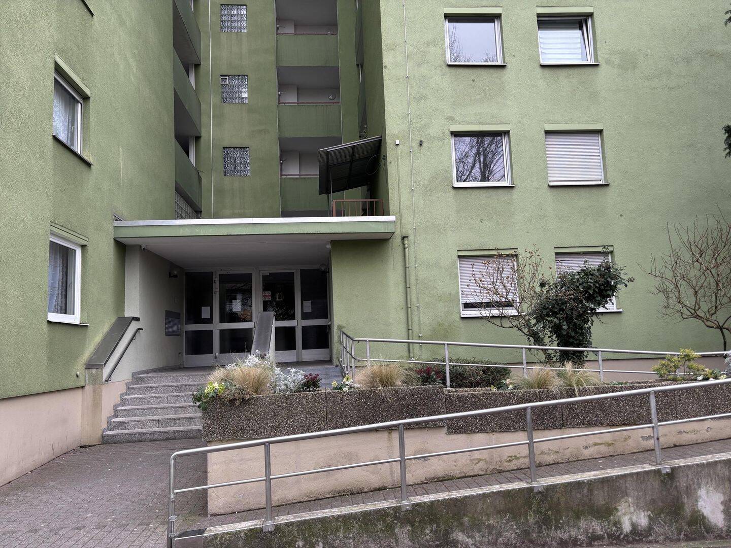 Property thumbnail 3