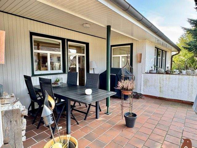 House in Delve, Kreis Dithmarschen - Mehr