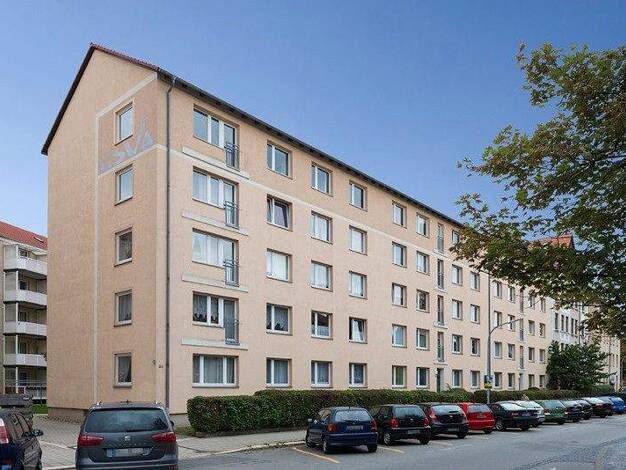 Wohnung zur Miete 701 € 3 Zimmer 68,4 m² 4. Geschoss frei ab 11.04.2026 Goslarsche Str. 54 Braunschweig 38118