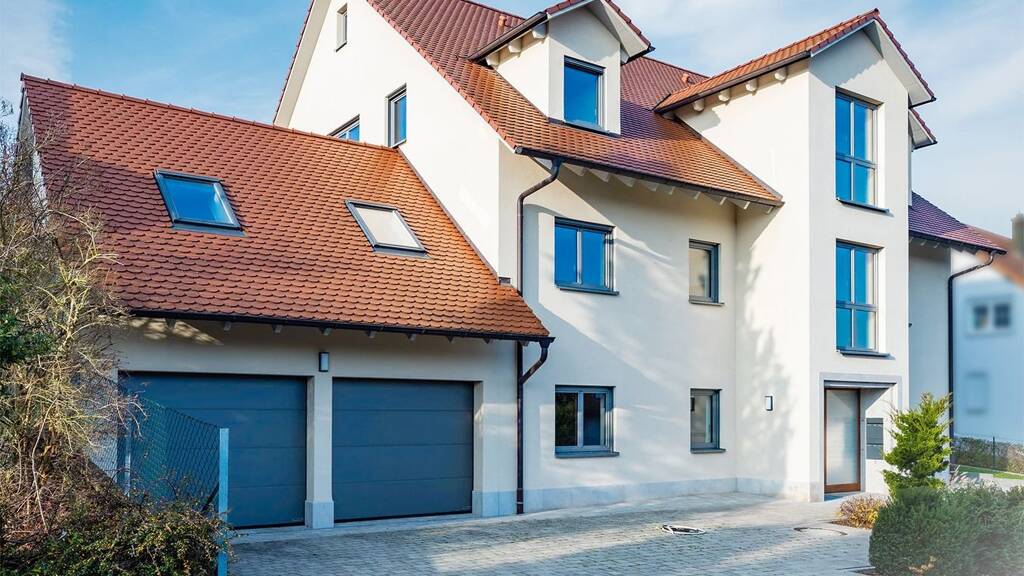 Mehrfamilienhaus zum Kauf - Erstbezug als Kapitalanlage geeignet 11 Zimmer 419 m² 736 m² Grundstück Neustadt Neustadt an der Aisch 91413