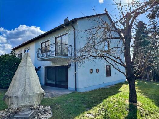 Doppelhaushälfte zum Kauf 396.000 € 5 Zimmer 122 m² 458 m² Grundstück frei ab sofort Höchberg 97204