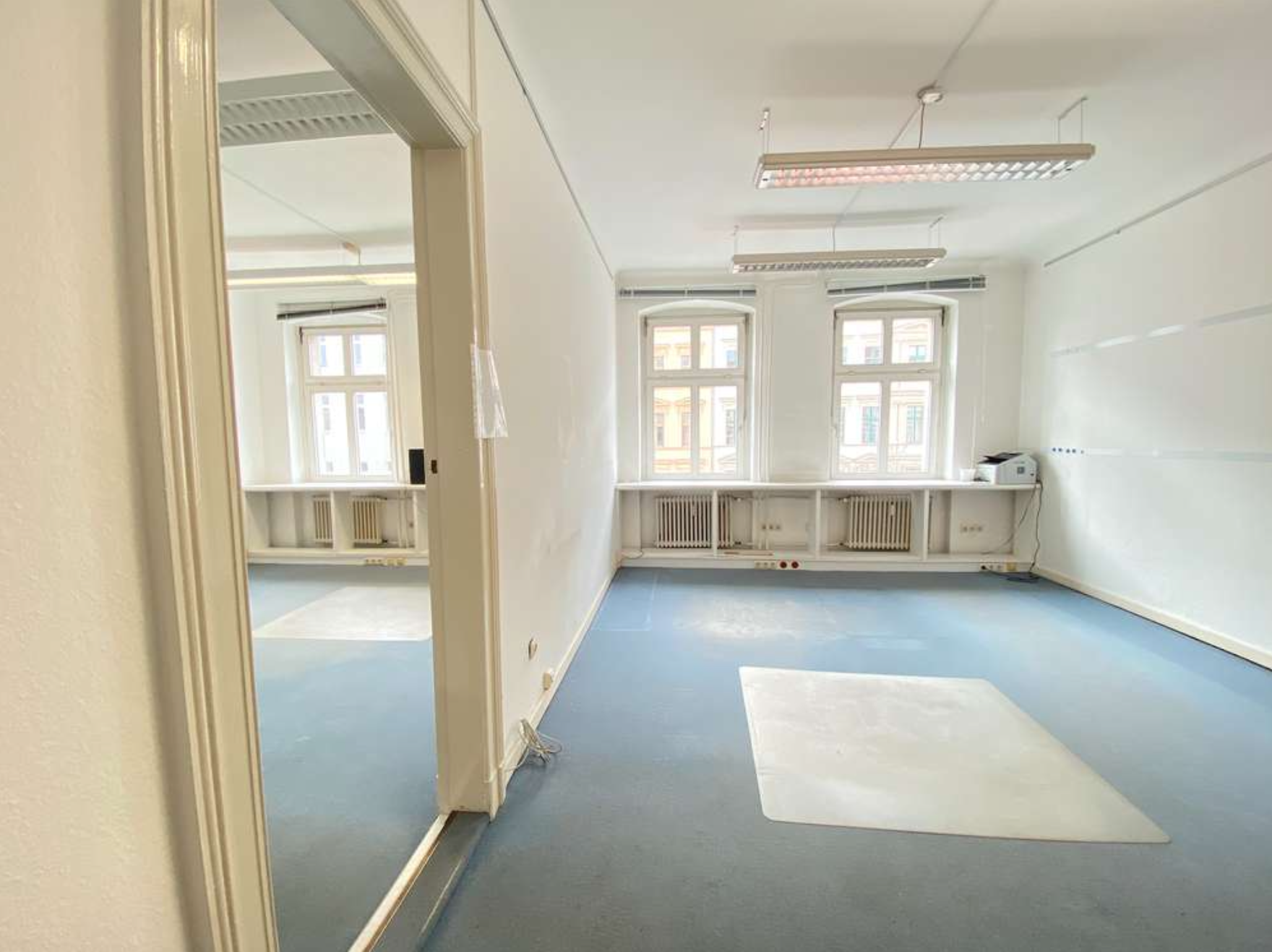 Büro-/Praxisfläche zur Miete 2.199 € 5 Zimmer 122 m²<br/>Bürofläche Hagelberger Straße 2 Kreuzberg Berlin 10965