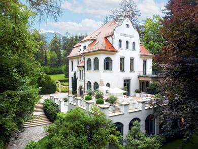 Villa zum Kauf 5.900.000 € 9 Zimmer 514,3 m² 7.596 m² Grundstück Reutlingen 72766