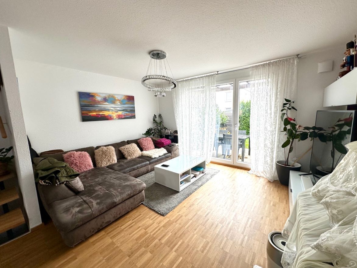 Reihenmittelhaus zur Miete 2.500 € 4,5 Zimmer 125 m²<br/>Wohnfläche 100 m²<br/>Grundstück 15.12.2024<br/>Verfügbarkeit Poing Poing 85586