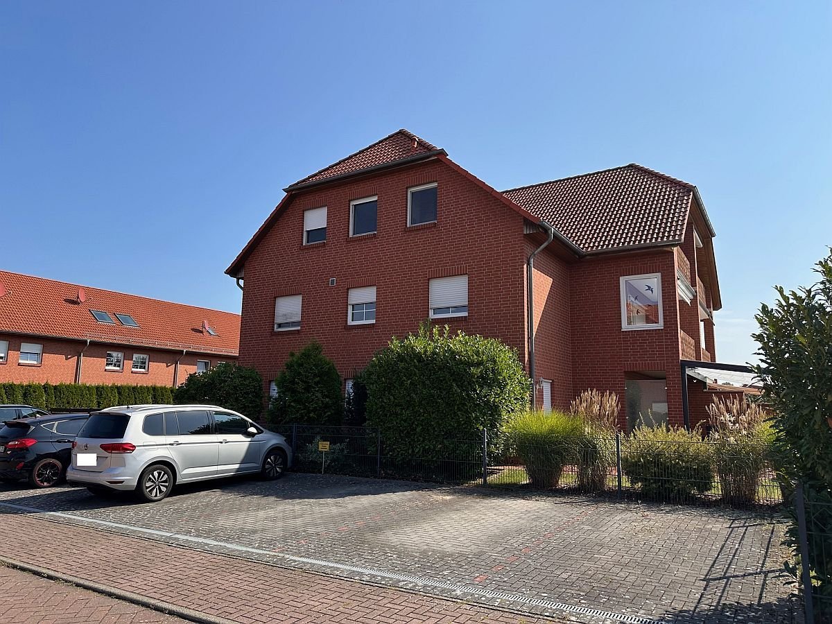 Wohnung zum Kauf 277.000 € 4 Zimmer 80 m²<br/>Wohnfläche 2.<br/>Geschoss ab sofort<br/>Verfügbarkeit Tiergartenbreite Wolfsburg 38448