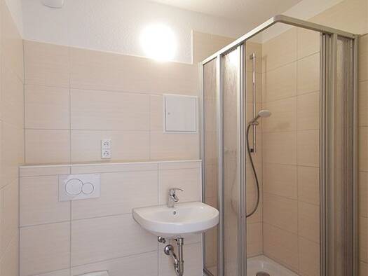Wohnung zur Miete 454 € 3 Zimmer 70,4 m² 2. Geschoss Heidekrautweg 6 Heide Nord West 06120