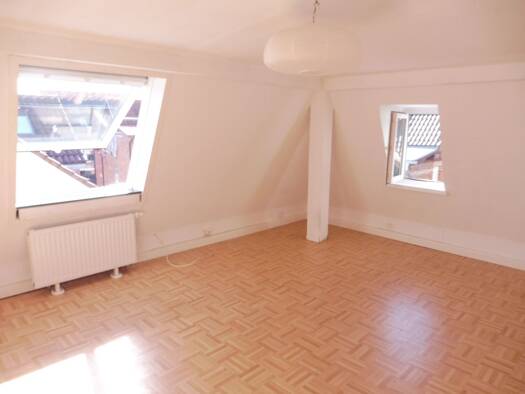 Wohnung zur Miete 760 € 2 Zimmer 45 m² Geschoss 3/4 frei ab 01.04.2026 Bad Cannstatt Stuttgart 70376