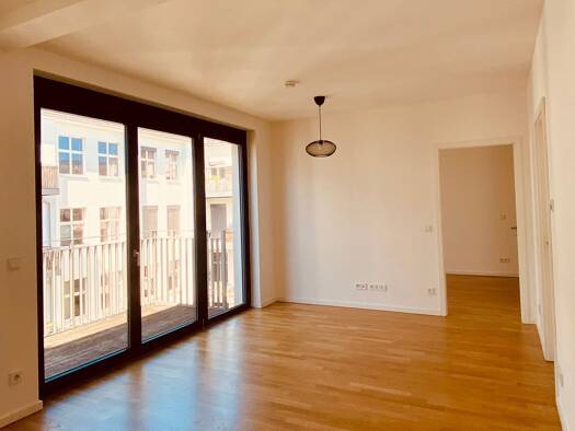 Wohnung zur Miete 1.500 € 2,5 Zimmer 54 m² Geschoss 5/6 frei ab sofort Mitte Berlin 10179