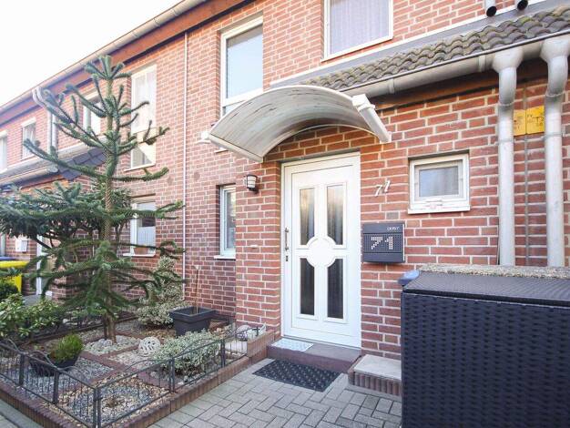 Reihenmittelhaus zur Miete 2.600 € 5 Zimmer 126 m² 98 m² Grundstück Rath Düsseldorf 40472