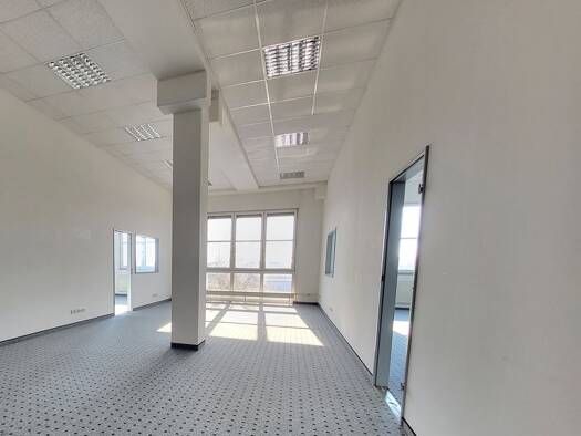 Bürofläche zur Miete 2.236 € 344 m² Bürofläche Barbing Barbing 93092
