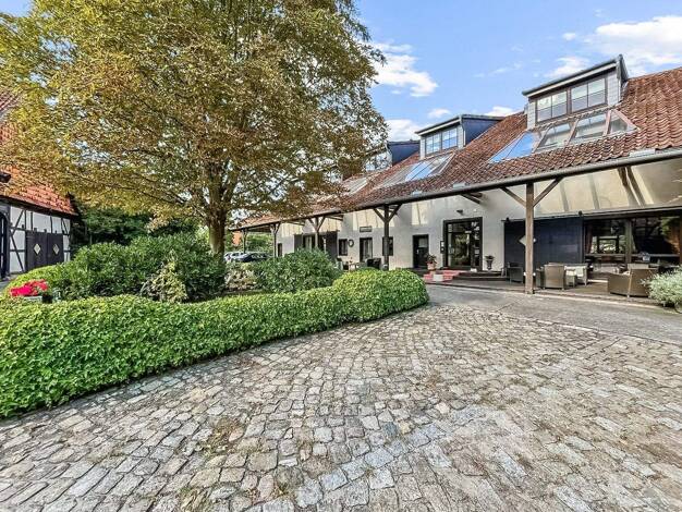 Gewerbeobjekt zum Kauf als Kapitalanlage geeignet 2.600.000 € 2.090 m² 7.373 m² Grundstück Wassel Sehnde 31319