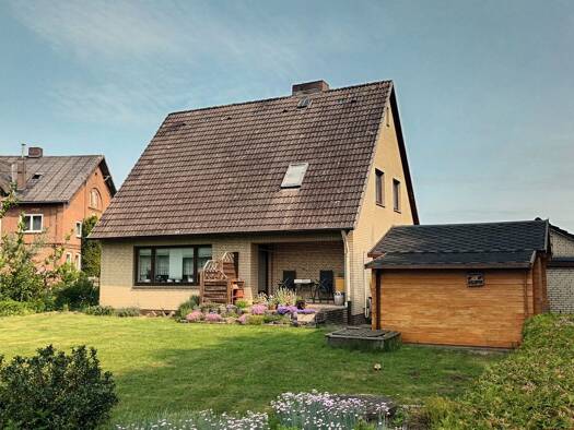 Einfamilienhaus zum Kauf 348.000 € 5 Zimmer 116 m² 896 m² Grundstück frei ab sofort Elmenhorst 23869
