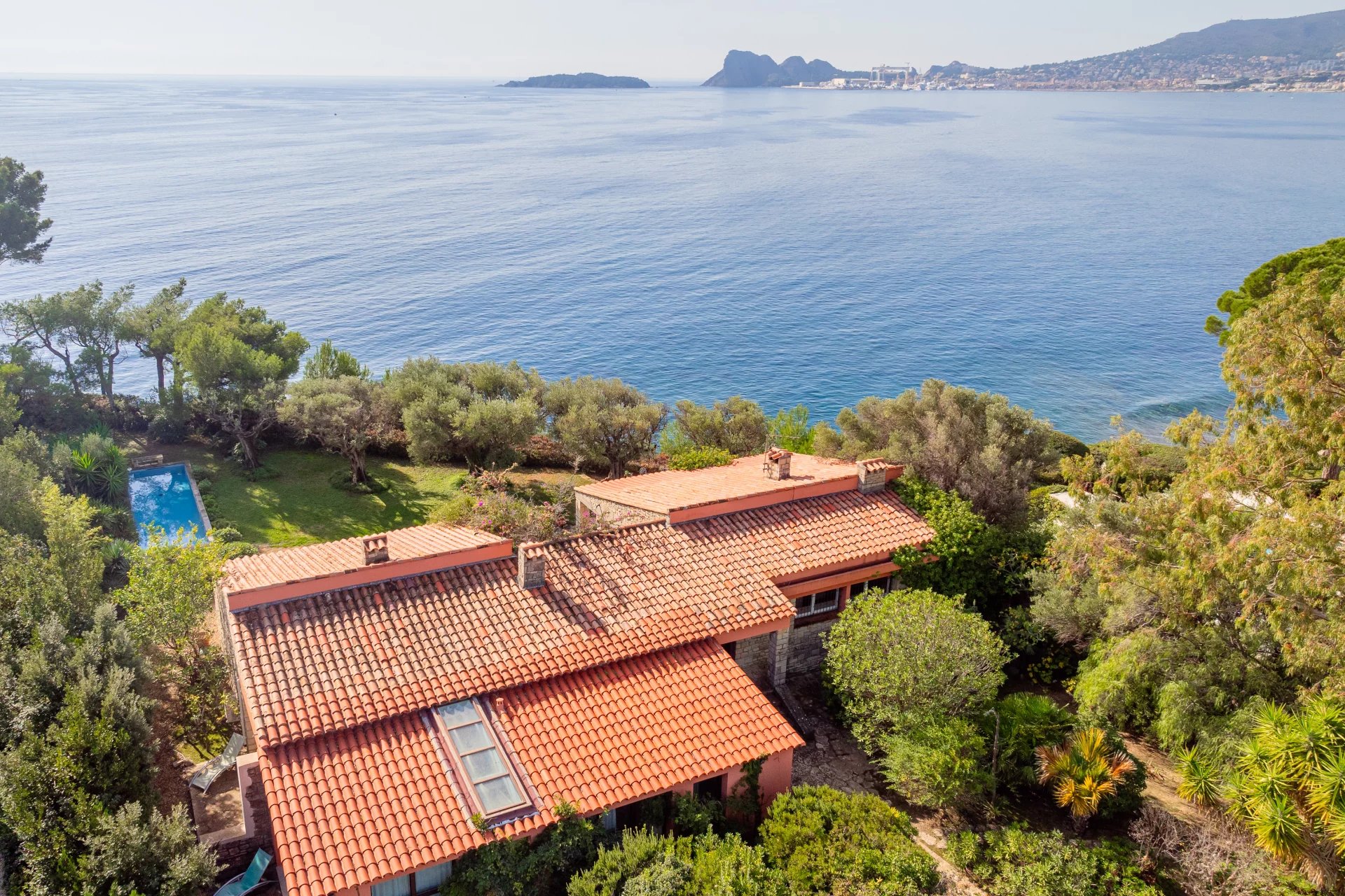 Einfamilienhaus zum Kauf 2.550.000 € 8 Zimmer 186,8 m²<br/>Wohnfläche 1.550 m²<br/>Grundstück Clos des Plages-Peymian LA CIOTAT 83270