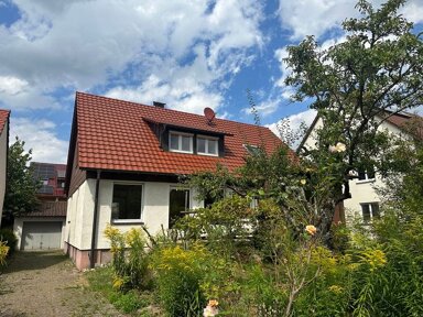 Einfamilienhaus zum Kauf 895.000 € 7 Zimmer 160 m² 556 m² Grundstück Heerstraße Stuttgart Vaihingen / Vaihingen 70563