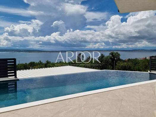 Haus zur Miete 3.500 € 6 Zimmer 200 m² Crikvenica Centar