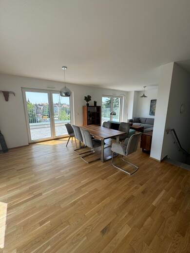 Wohnung zum Kauf 601.700 € 3 Zimmer 119 m² Dachgeschoss, EG frei ab sofort Steinweg 19 Zirndorf Zirndorf 90513