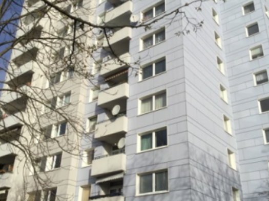 Wohnung zur Miete 680 € 3 Zimmer 69,9 m² 8. Geschoss frei ab 01.05.2026 Hermann-Brill-Straße 11 Wiesbaden 65197