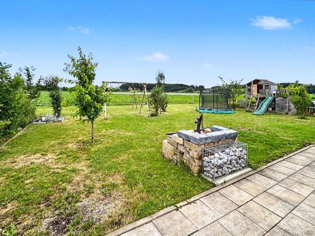 Einfamilienhaus zum Kauf 520.000 € 5,5 Zimmer 132,3 m² 672 m² Grundstück Tacherting Tacherting 83342