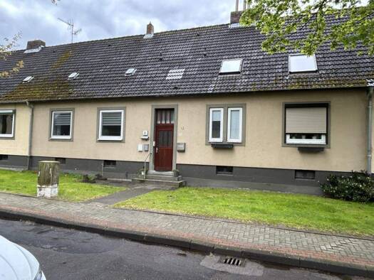 Wohnung zur Miete 339 € 2 Zimmer 45,8 m² 2. Geschoss frei ab 14.11.2025 Zoppoter Straße 3 Fedderwardergroden Wilhelmshaven 26388