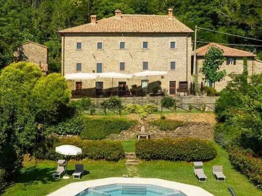 Haus zum Kauf 1.790.000 € 1.570 m² Cortona 52044