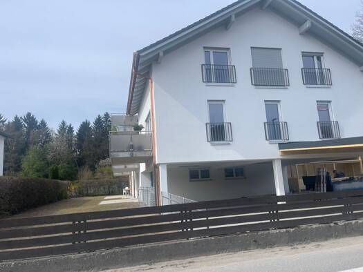 Wohnung zur Miete - Erstbezug 1.190 € 2 Zimmer 62,9 m² 1. Geschoss frei ab sofort Kolbermoor 83059