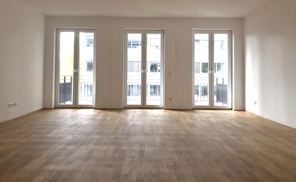 Wohnung zur Miete 700 € 5 Zimmer 142 m²<br/>Wohnfläche ab sofort<br/>Verfügbarkeit Henry-Budge-Straße Westend - Nord Frankfurt am Main 60320