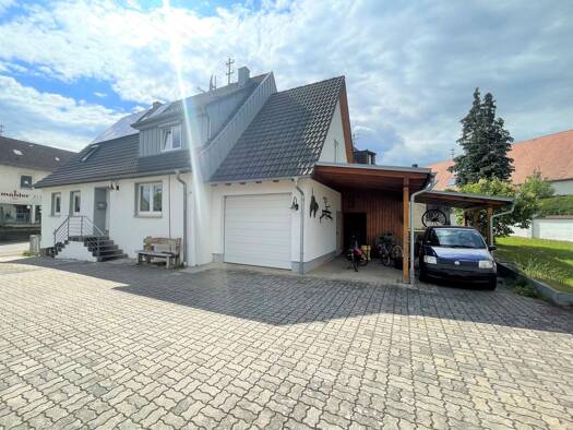Einfamilienhaus zum Kauf 319.000 € 5 Zimmer 134 m² 835 m² Grundstück frei ab sofort Kirchheim Kirchheim am Ries 73467