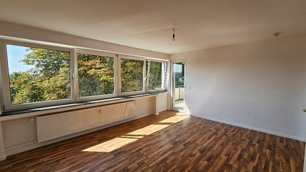 Wohnung zur Miete 547,17 € 3 Zimmer 69,4 m²<br/>Wohnfläche 3.<br/>Geschoss 01.10.2024<br/>Verfügbarkeit Hardenbergstr. 1 (Alt-) Siegen - Giersberg Siegen 57072