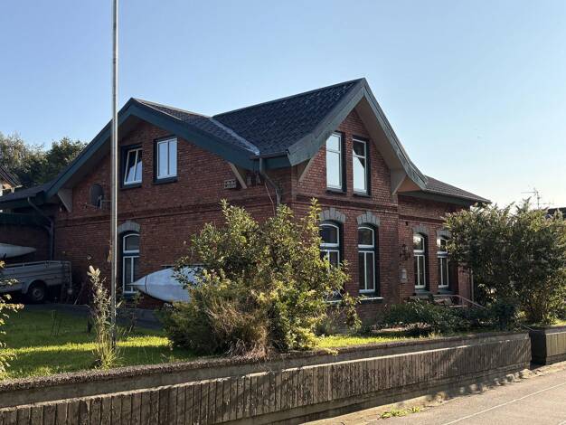 Einfamilienhaus zum Kauf provisionsfrei 155.000 € 7 Zimmer 150 m² 446 m² Grundstück Bahnhofstraße 4 Wohlde 24899