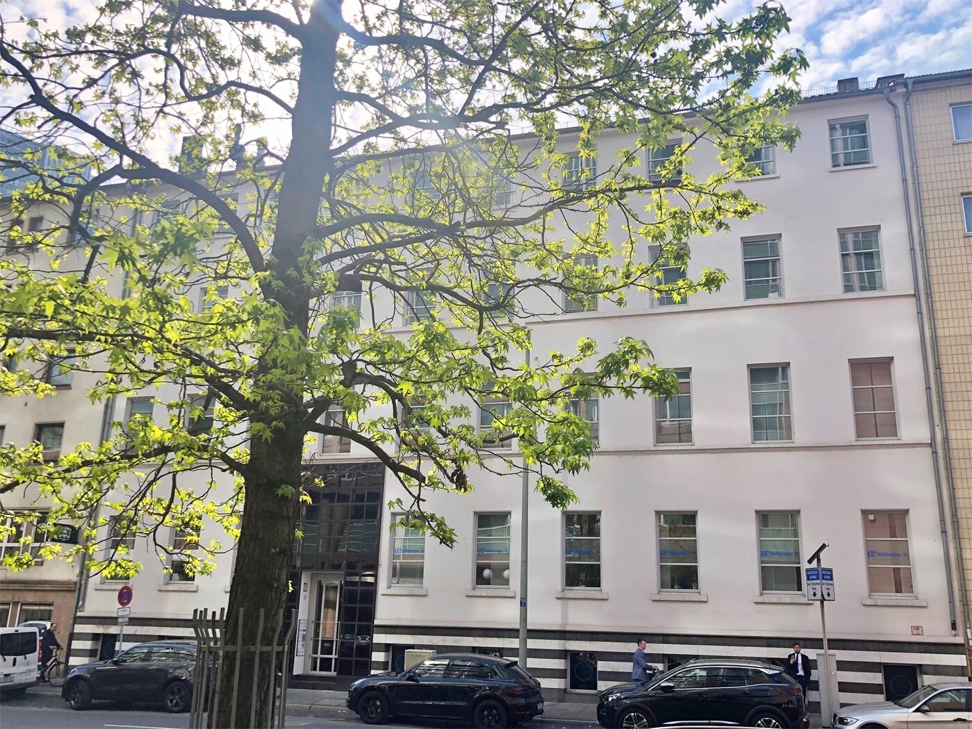 Bürofläche zur Miete 25 € 75 m²<br/>Bürofläche ab 75 m²<br/>Teilbarkeit Innenstadt Frankfurt am Main 60313