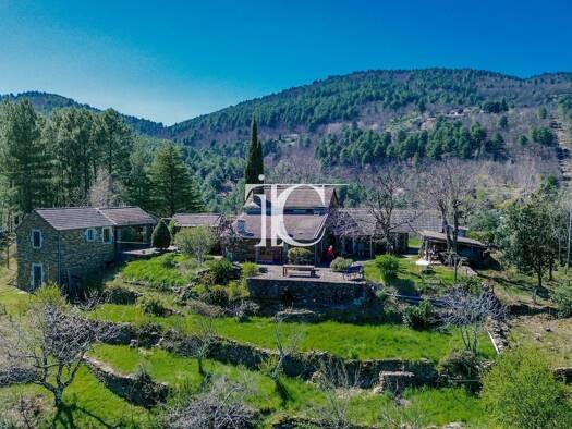 Haus zum Kauf 860.000 € 244 m² 47.875 m² Grundstück Malbosc 07140