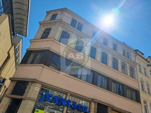 Wohnung zur Miete 799 € 4 Zimmer 106,4 m² 2. Geschoss frei ab sofort Marienplatz 12 Innenstadt Zwickau 08056