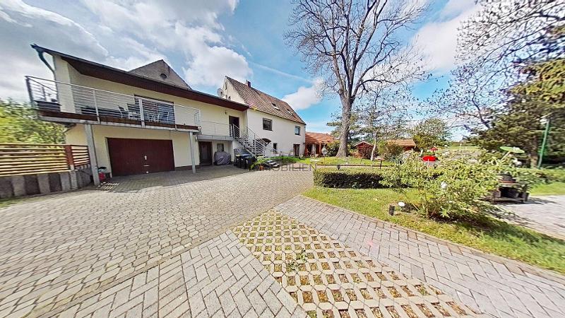 Haus zum Kauf 330.000 € 7 Zimmer 274 m²<br/>Wohnfläche 19.755 m²<br/>Grundstück Kleinzschepa Lossatal 04808