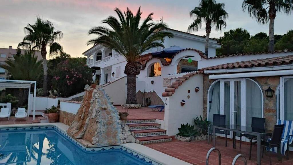 Villa zum Kauf provisionsfrei 775.000 € 7 Zimmer 300 m² 3.000 m² Grundstück frei ab sofort Alcala de Xivert 12579