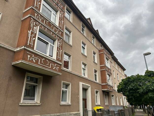 Wohnung zur Miete 998 € 3 Zimmer 100,8 m² 3. Geschoss frei ab 12.08.2025 Huttenstr. 12 Braunschweig Braunschweig 38114