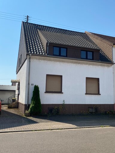 Reihenendhaus zum Kauf 149.000 € 6 Zimmer 125 m² 217 m² Grundstück frei ab sofort Saarwellingen Saarwellingen 66793