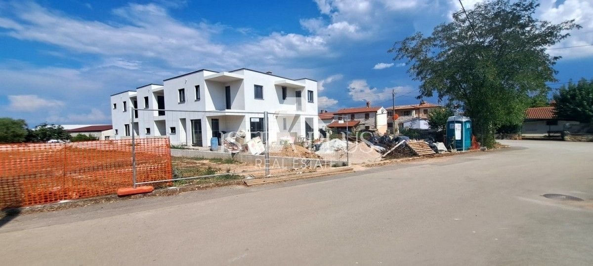 Haus zum Kauf 369.000 € 3 Zimmer 115 m²<br/>Wohnfläche 110 m²<br/>Grundstück Porec center