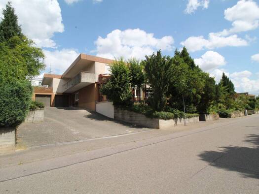 Wohnung zur Miete 1.080 € 5 Zimmer 150 m² 1. Geschoss frei ab 01.02.2026 Brackenheim 74336