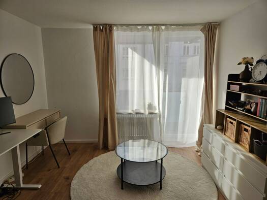 WG-Zimmer zur Miete 880 € 1 Zimmer 17 m² 4. Geschoss frei ab 01.05.2026 Au-Haidhausen München 81541