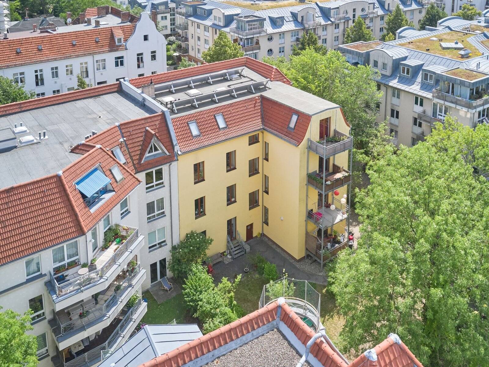 Exzellente Investitionsmöglichkeit in Berlin-Pankow: Modernisierte MFH-Einheite in Niederschönhausen – Straße nicht freigegeben, 13156 Berlin – Vorschaubild 7
