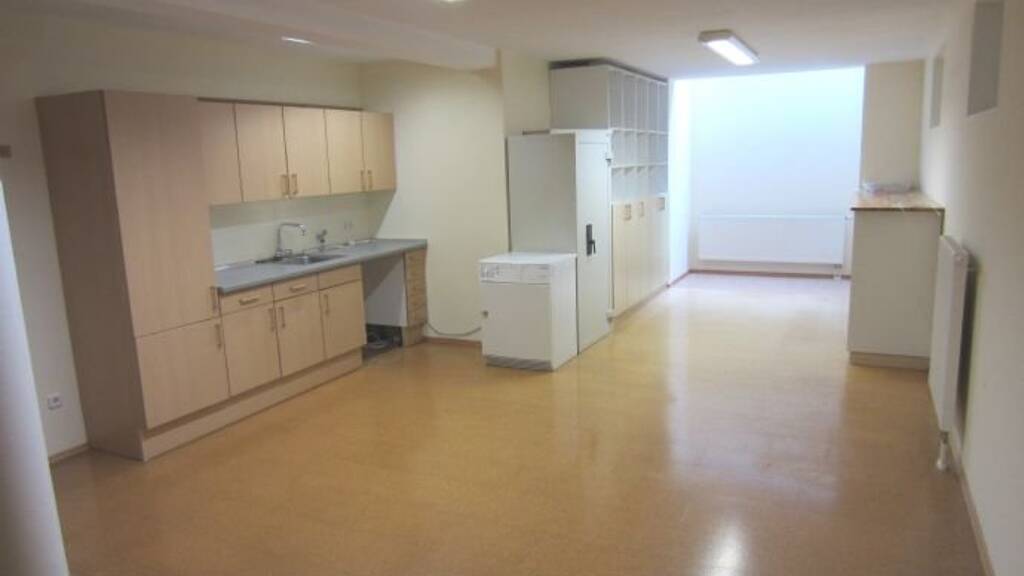 Sonstiges zur Miete provisionsfrei 290 € 1 Zimmer 43,1 m² Frontenhausener Straße 18 Vilsbiburg 84137