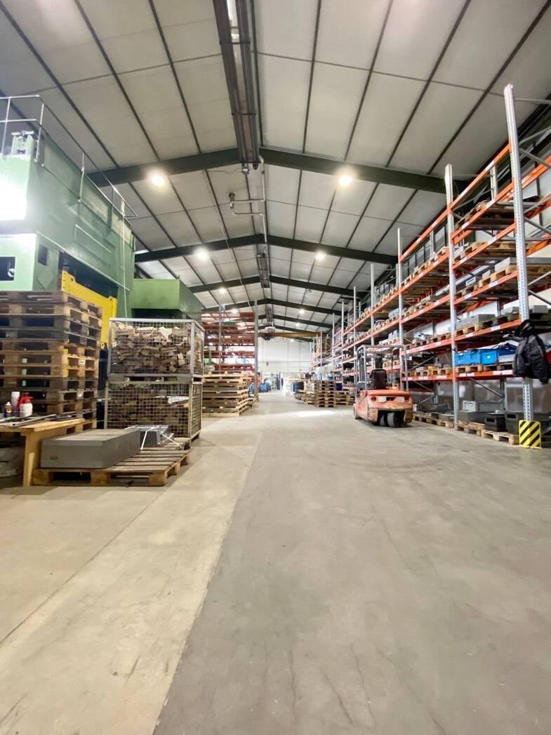 HalleIndustriefläche kaufen in Herbrechtingen immowelt