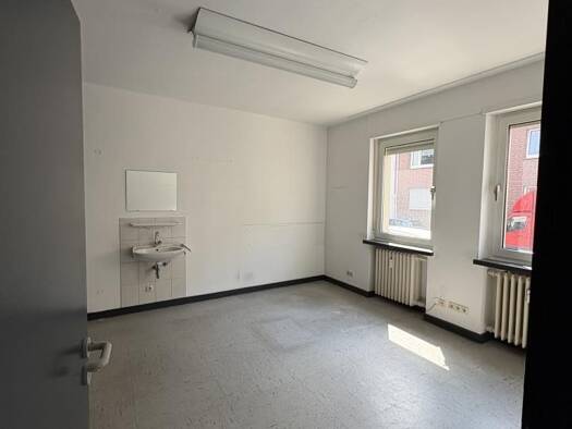 Laden zur Miete 1.200 € 4 Zimmer 83,9 m² Verkaufsfläche Mühlenstraße 119 Rheydt Mönchengladbach 41236