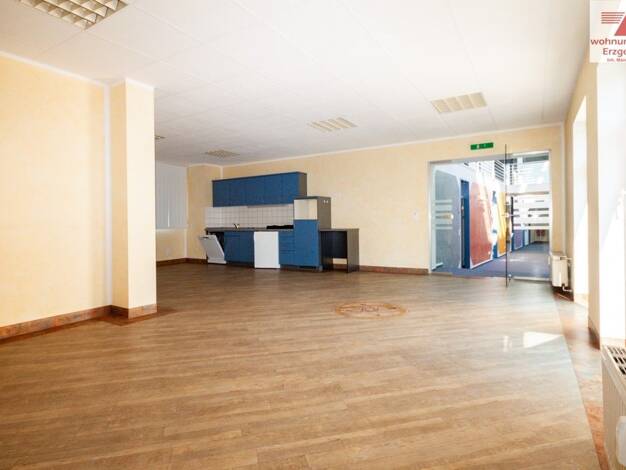 Bürokomplex zur Miete 175 € 25 m² Bürofläche teilbar ab 25 m² Weststr. 11 Limbach-Oberfrohna 09212