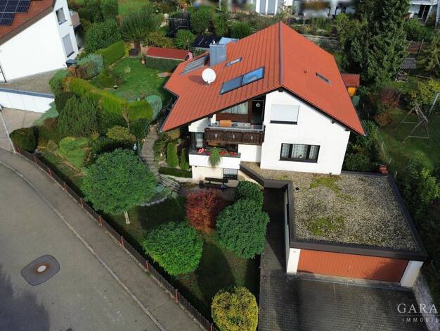 Einfamilienhaus zum Kauf 650.000 € 7 Zimmer 256 m² 765 m² Grundstück frei ab sofort Althütte Althütte 71566
