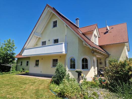 Wohnung zur Miete 1.080 € 3,5 Zimmer 114 m² Geschoss 1/2 frei ab sofort Neustadt Neustadt an der Aisch 91413