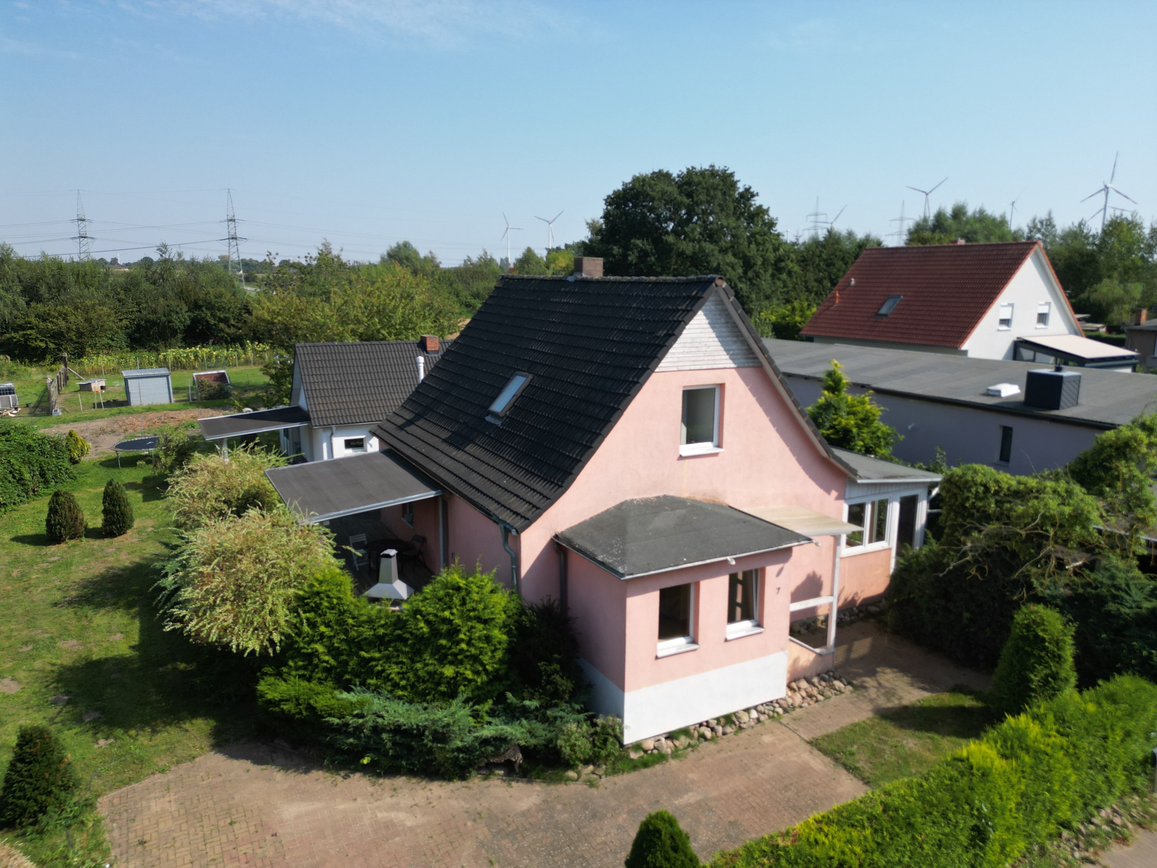 Einfamilienhaus zum Kauf 369.000 € 6 Zimmer 180 m²<br/>Wohnfläche 808 m²<br/>Grundstück Harmstorf Bentwisch 18182