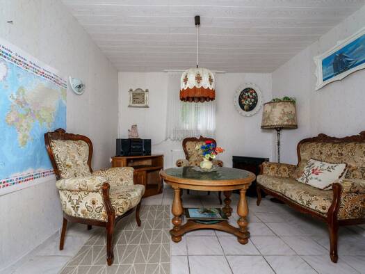Reihenmittelhaus zum Kauf 150.000 € 6,5 Zimmer 122,5 m² 120 m² Grundstück Tailfingen Albstadt 72459