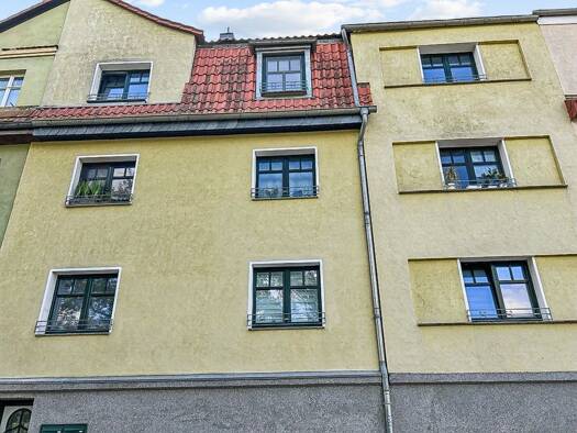 Mehrfamilienhaus zum Kauf 179.999 € 11 Zimmer 233 m² 172 m² Grundstück Oschersleben 39387