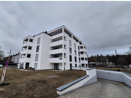 Wohnung zur Miete 900 € 2,5 Zimmer 65 m² Geschoss 1/4 frei ab 01.07.2026 Villingen Villingen-Schwenningen 78048